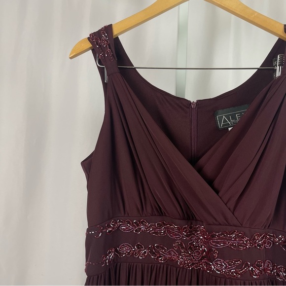 Alex Evenings Size 16 Beaded Faux Wrap Burgundy Maxi Mother Of The Bride - Picture 10 of 10